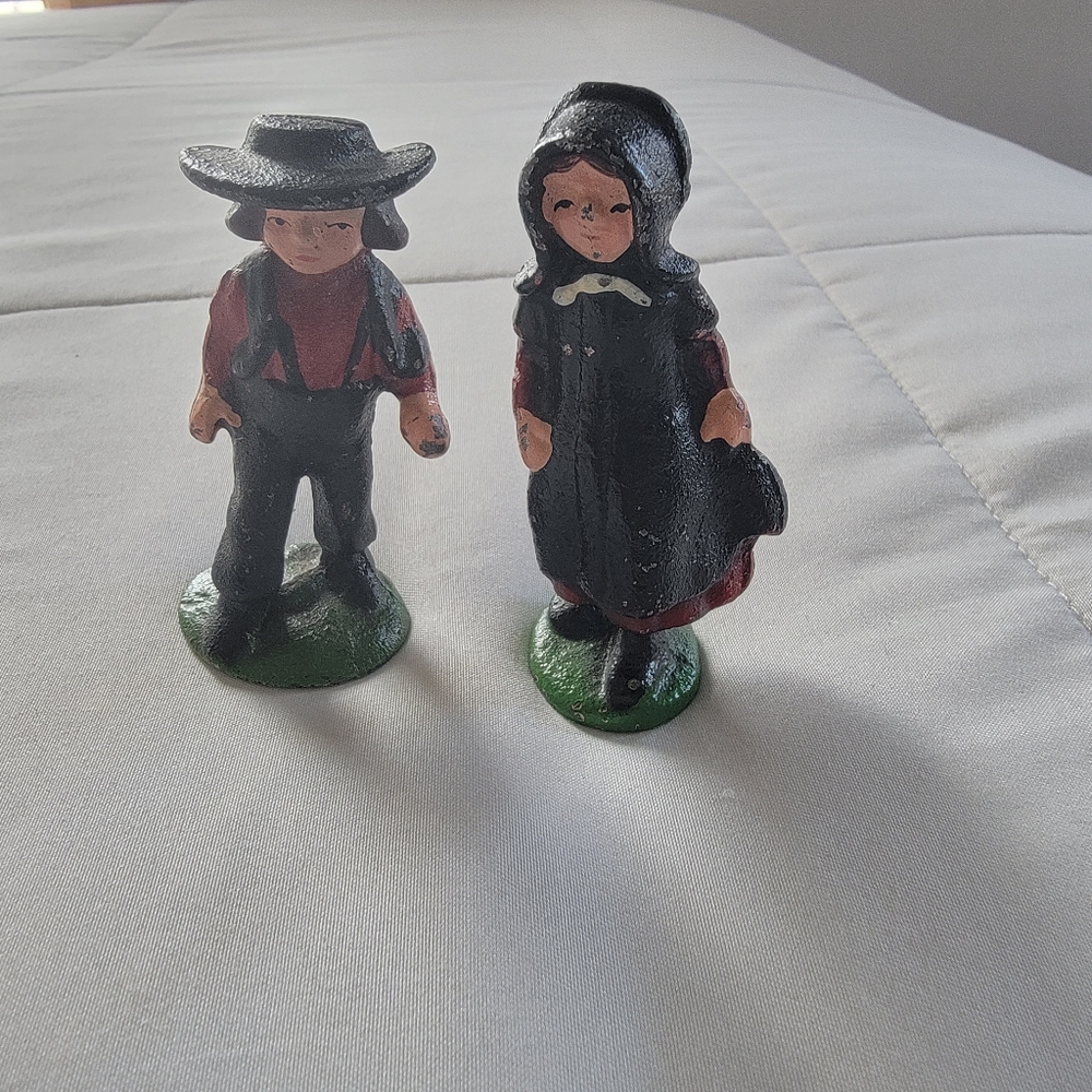 Vintage Amish Children Cast Iron Painted Boy & Girl Figures